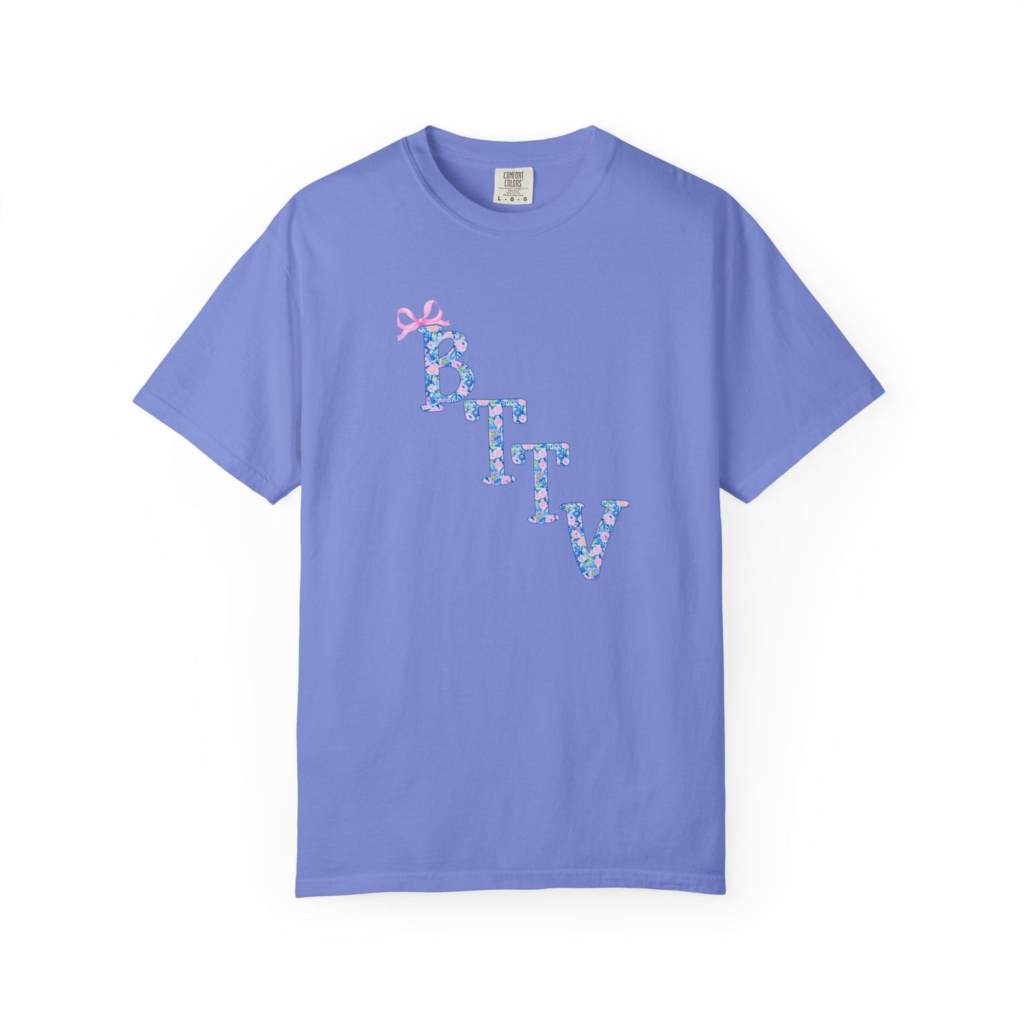 BTTV CUTSIE — Cute Pastel Graphic Tee with Bow Accent