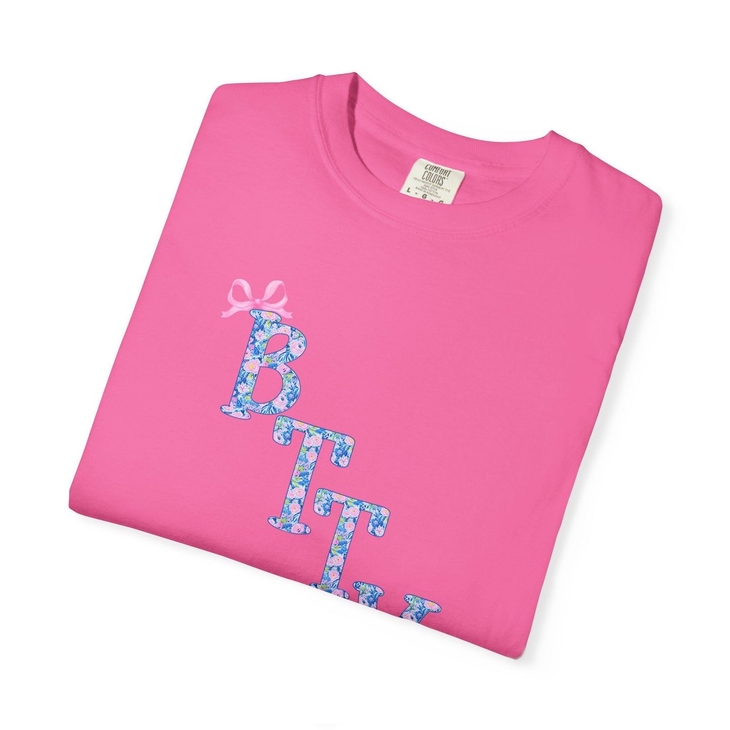 BTTV CUTSIE — Cute Pastel Graphic Tee with Bow Accent